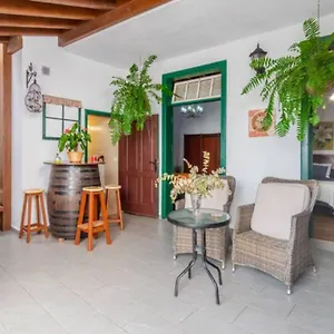  Holiday home Live Arico Casa Abuela Spain